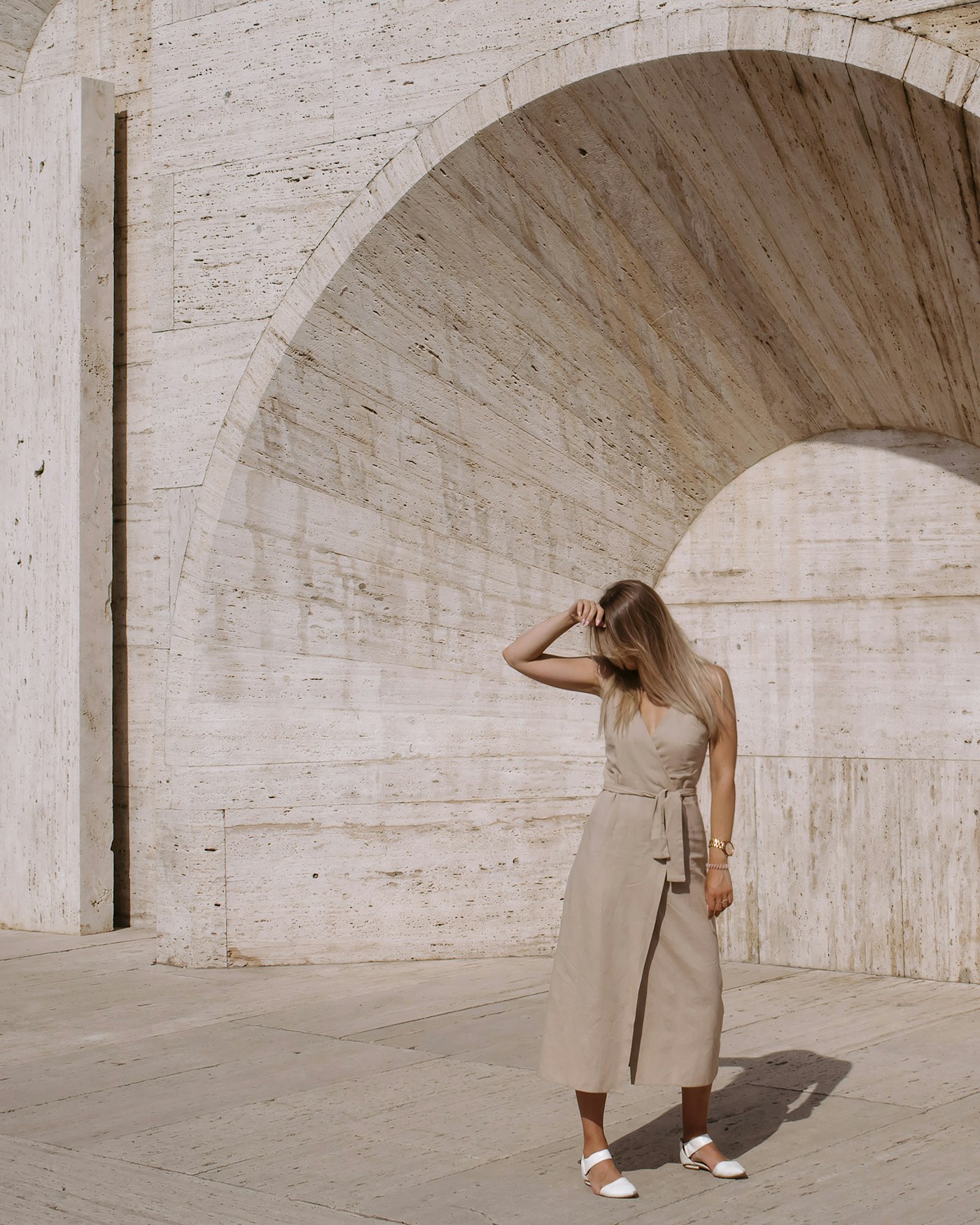 Flowing maxi dress